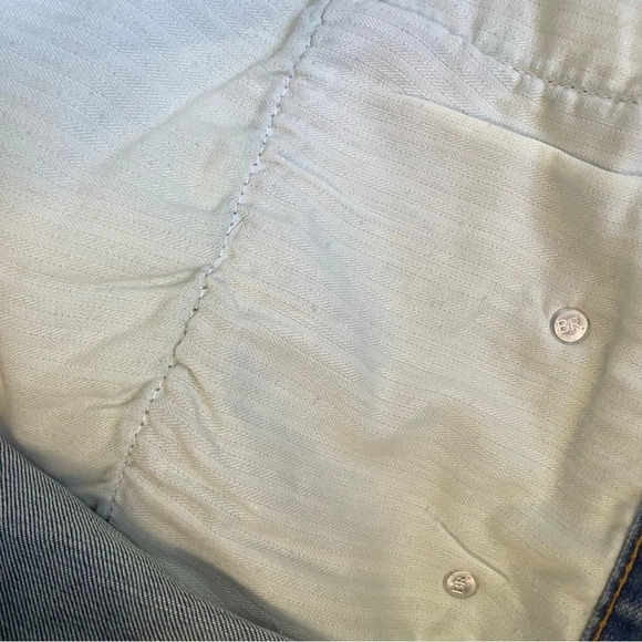 >70%OFF❣️Banana Republic Light Wash Jeans, 34, *Fashion Show Stock* Like NEW - Picture 8 of 13